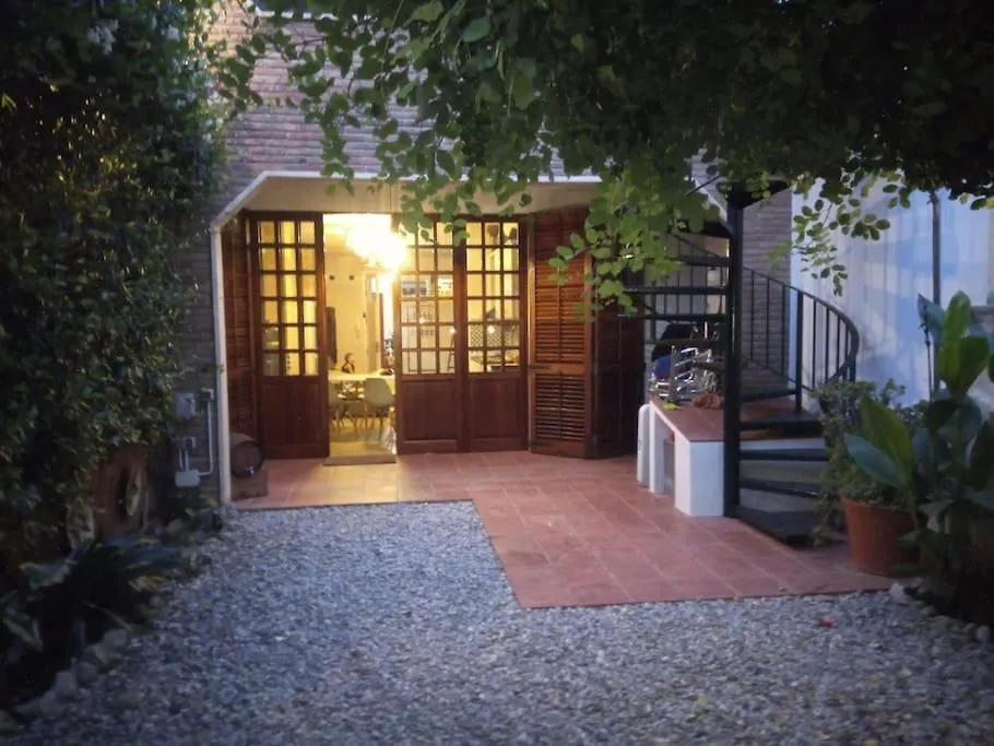 Apartment For 6 With Pool, Garden, Climbing Area Malgrat de Mar Spain